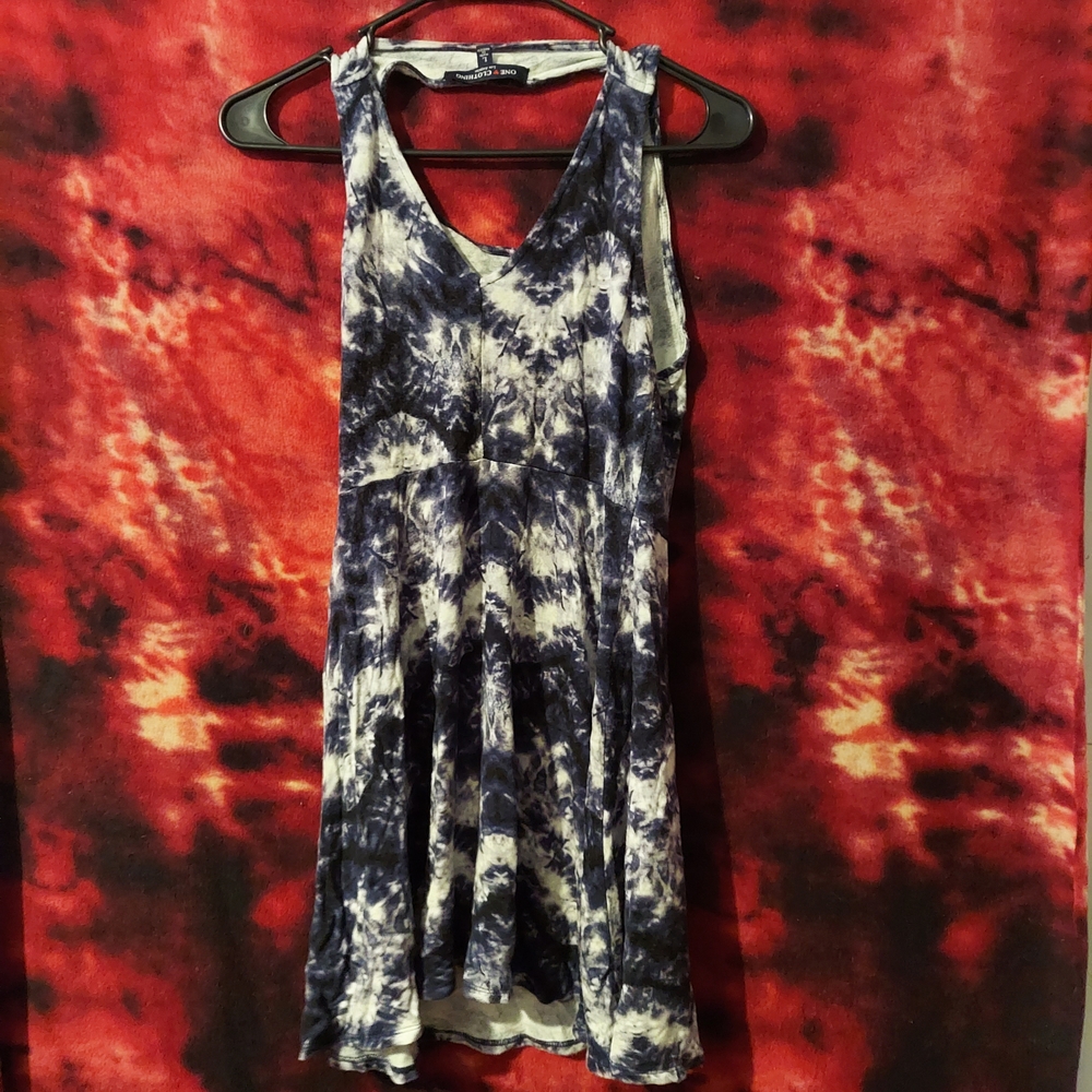 Tie-Dye Sleeveless Dress